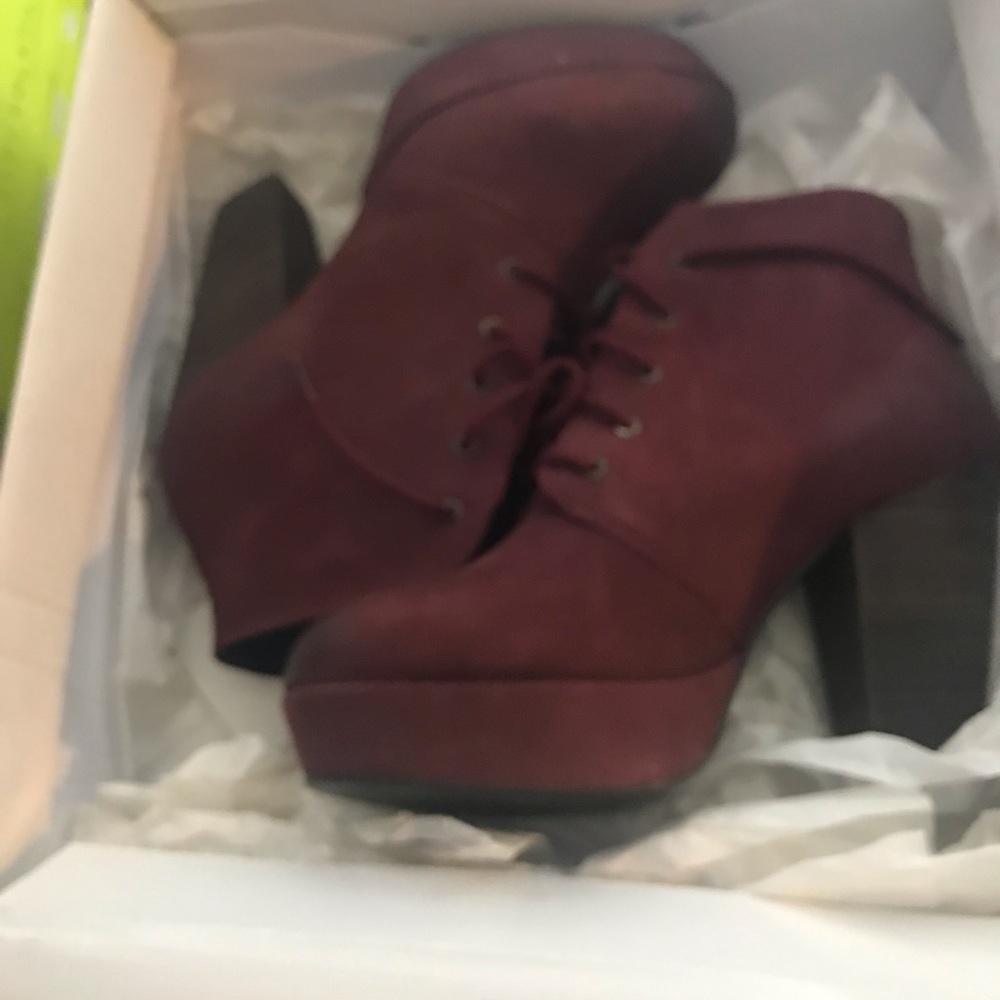 Steve Madden boot